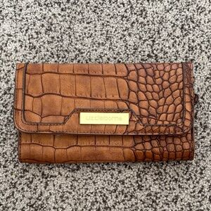 Liz Claiborne Brown Leather Crocodile Embossed Wallet/Cardholder